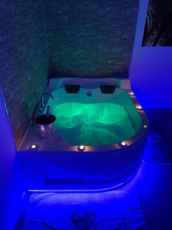 B&B La Perla & Suites Bari Extérieur photo
